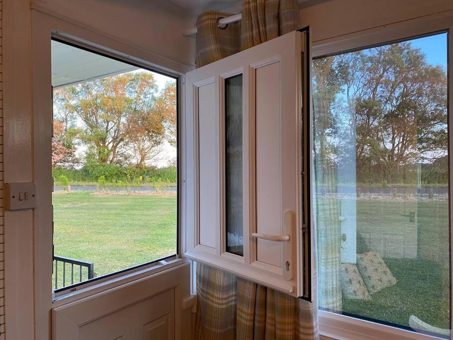 East Coast Chalets, Bee'S Knees @ California Sands Scratby Εξωτερικό φωτογραφία