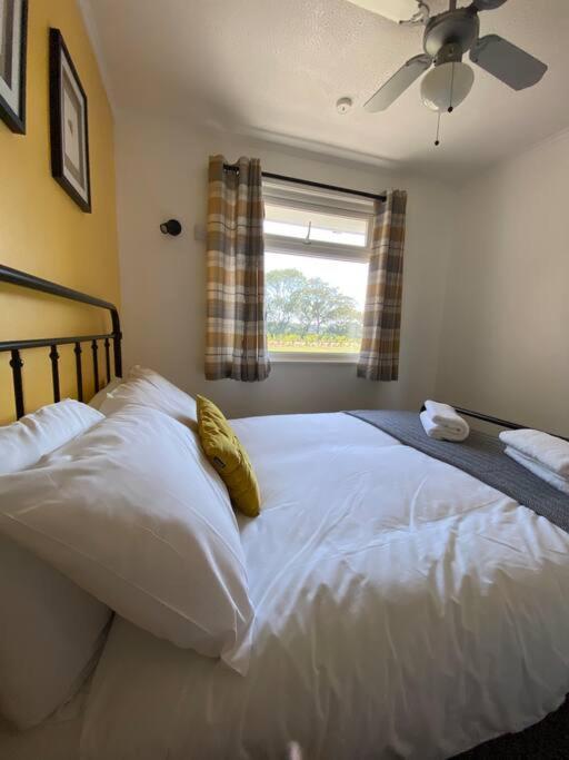 East Coast Chalets, Bee'S Knees @ California Sands Scratby Εξωτερικό φωτογραφία